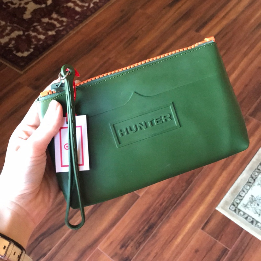 Hunter x Target small cosmetic pouch - green